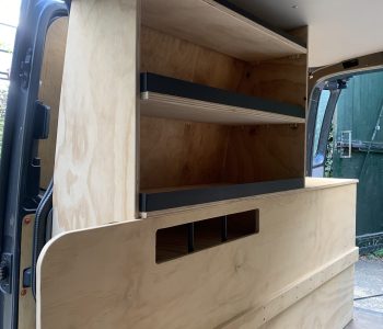 Kast businrichting voorzijde