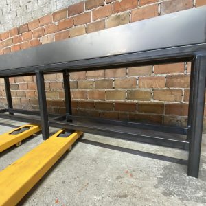 Lekbak met pompwagen