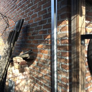 Kabelgoot tegen muur, zetwerk