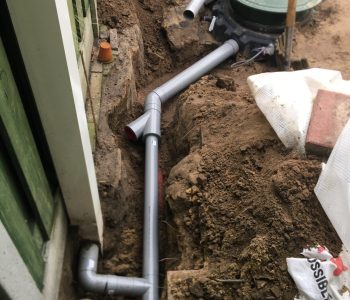 Leidingen regenwatertank