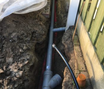 Leidingen regenwater tank