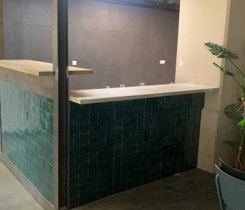 By lotus uitgifte balie